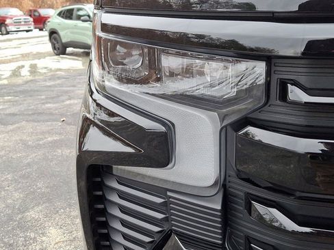 Certified 2024 Chevrolet Silverado 1500 RST w/ Rally Edition image 10