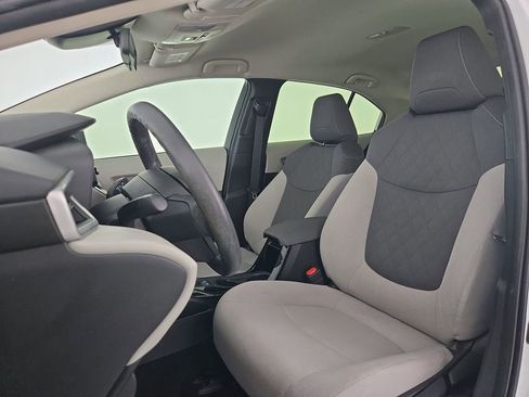 Used 2022 Toyota Corolla LE image 23