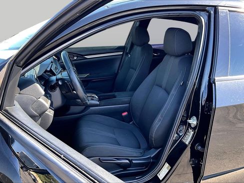 Used 2017 Honda Civic Sport image 24