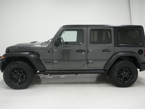 Used 2020 Jeep Wrangler Unlimited Sport AWD/4WD image 7