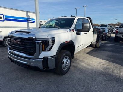 New 2026 GMC Sierra 3500 Pro w/ Convenience Package