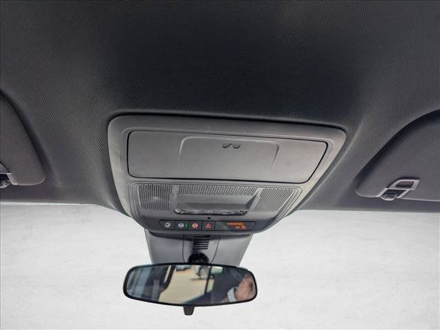 Used 2024 Chevrolet Traverse LT FWD image 21