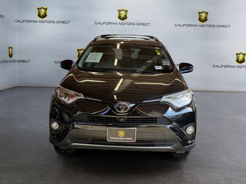 Used 2018 Toyota RAV4 Limited w/ Advanced Technology Package FWD image 7