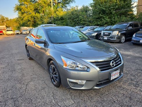 Used 2015 Nissan Altima 2.5 S w/ Power Driver Seat Package FWD image 5