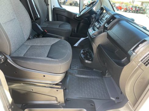 Used 2021 RAM ProMaster 2500 image 29
