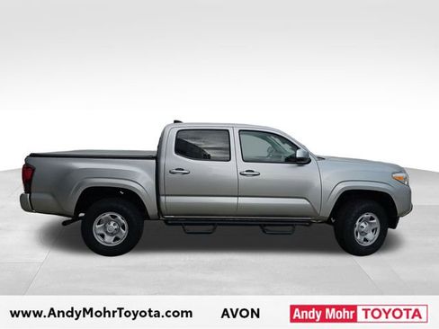 Used 2022 Toyota Tacoma SR AWD/4WD image 8
