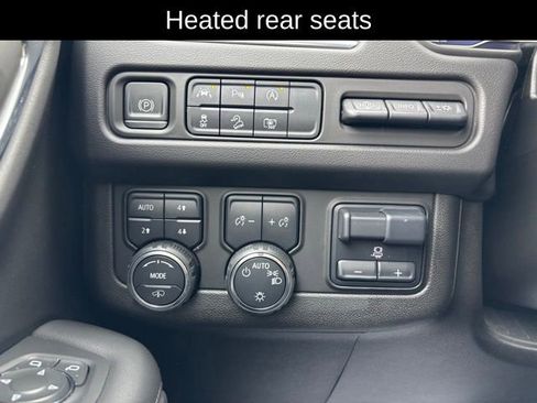Certified 2023 Chevrolet Tahoe High Country AWD/4WD image 16