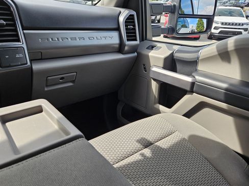 Used 2022 Ford F250 XLT image 11