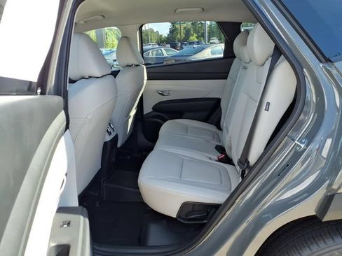 New 2026 Hyundai Tucson SEL Plus FWD image 17