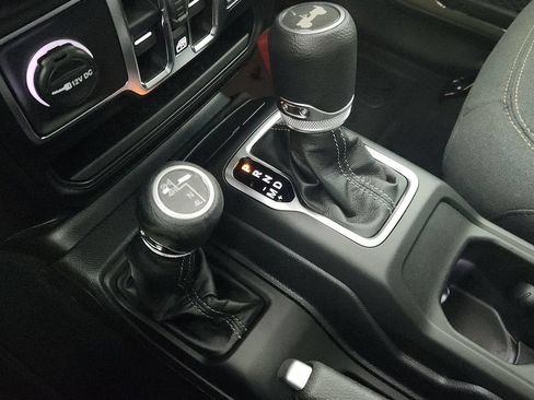New 2026 Jeep Wrangler Unlimited Sport AWD/4WD image 28