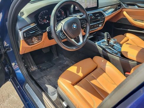 Used 2022 BMW 540i xDrive w/ Premium Package image 9