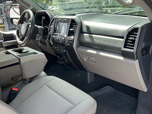 Used 2022 Ford F250 XLT w/ XLT Value Package AWD/4WD image 37