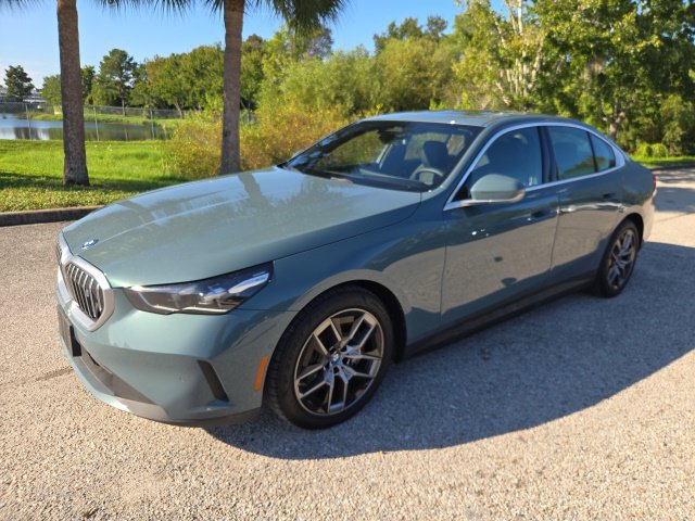 Used 2025 BMW i5 xDrive40 AWD/4WD image 1