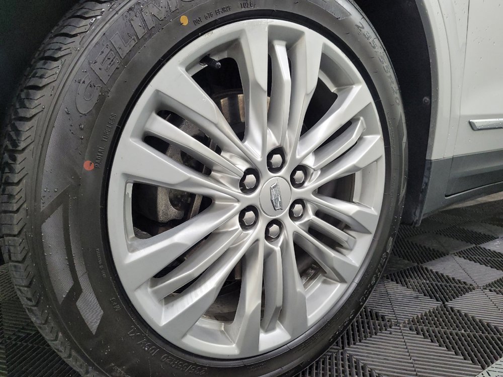 Used 2019 Cadillac XT5 Premium Luxury AWD/4WD image 31