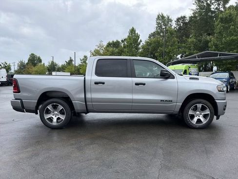 Used 2025 RAM 1500 Tradesman AWD/4WD image 5