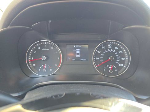 Used 2021 Kia Forte LXS image 24