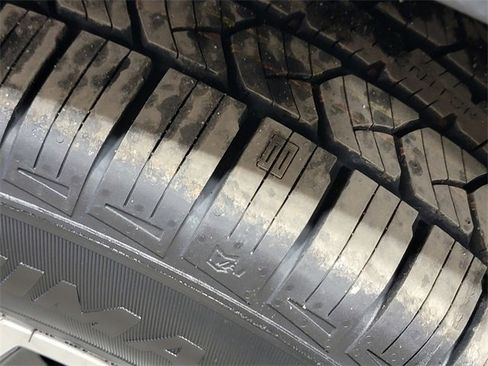 Certified 2023 Subaru Forester Premium image 12