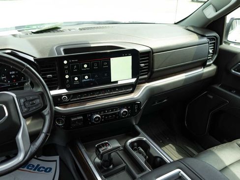 Used 2022 GMC Sierra 1500 SLT RWD image 17