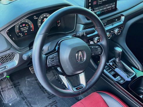 Used 2024 Acura Integra A-Spec FWD image 11