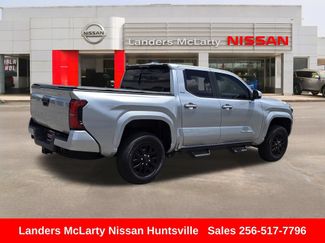Used 2024 Toyota Tacoma SR5 AWD/4WD video 3