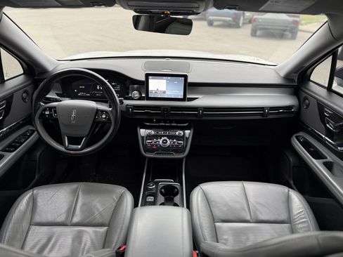 Used 2020 Lincoln Corsair Reserve w/ Equipment Group 201A image 14