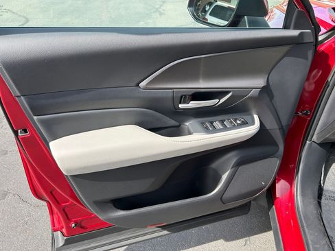 Certified 2025 Toyota Grand Highlander AWD image 11