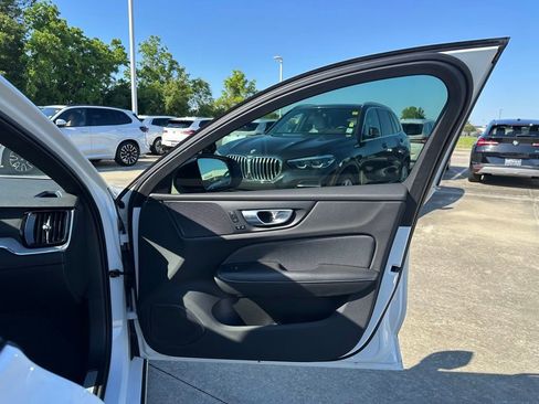 Used 2024 Volvo S60 B5 Plus w/ Climate Package AWD/4WD image 30