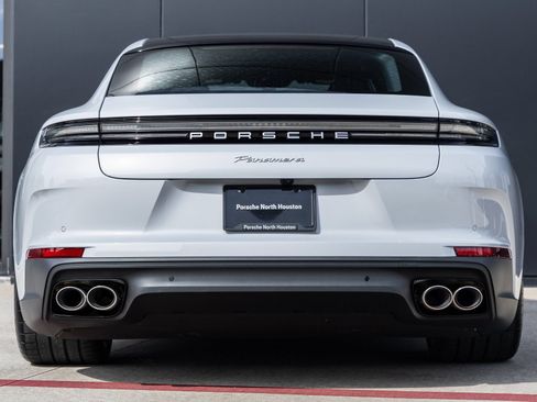 Certified 2026 Porsche Panamera RWD image 10
