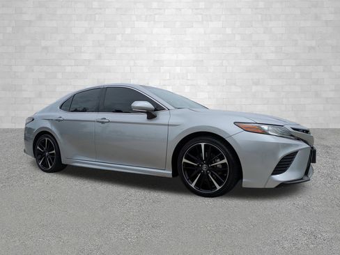 Used 2018 Toyota Camry XSE w/ Driver Assist Package FWD image 1