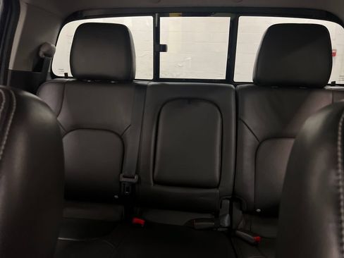 Used 2020 Nissan Frontier PRO-4X w/ Pro-4x Utility Package AWD/4WD image 28