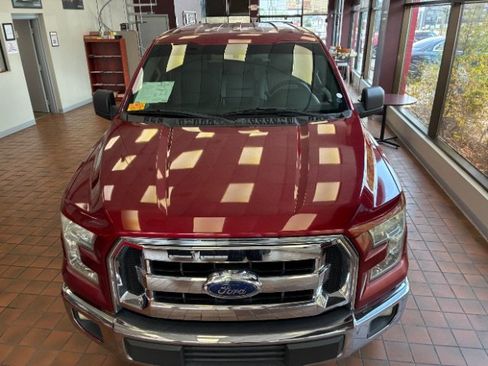 Used 2015 Ford F150 XLT RWD image 6