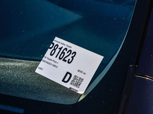 Certified 2016 Toyota Prius C Persona Series image 33