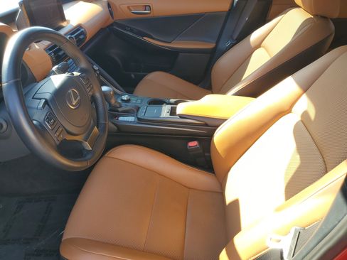 Used 2023 Lexus IS 300 w/ Comfort Package image 18