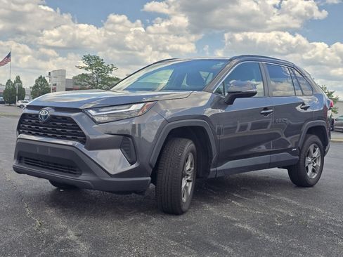 Certified 2023 Toyota RAV4 XLE AWD/4WD image 11