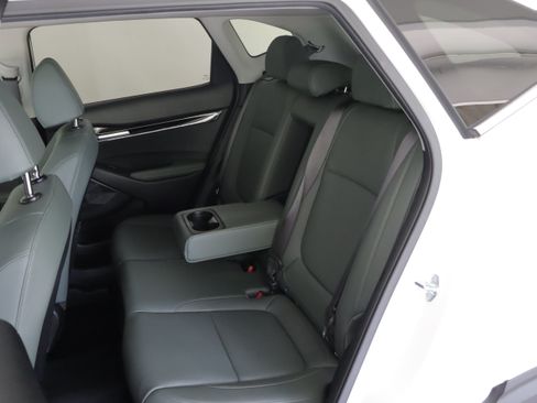 Used 2024 Kia Seltos SX w/ SX Sunroof Package AWD/4WD image 9