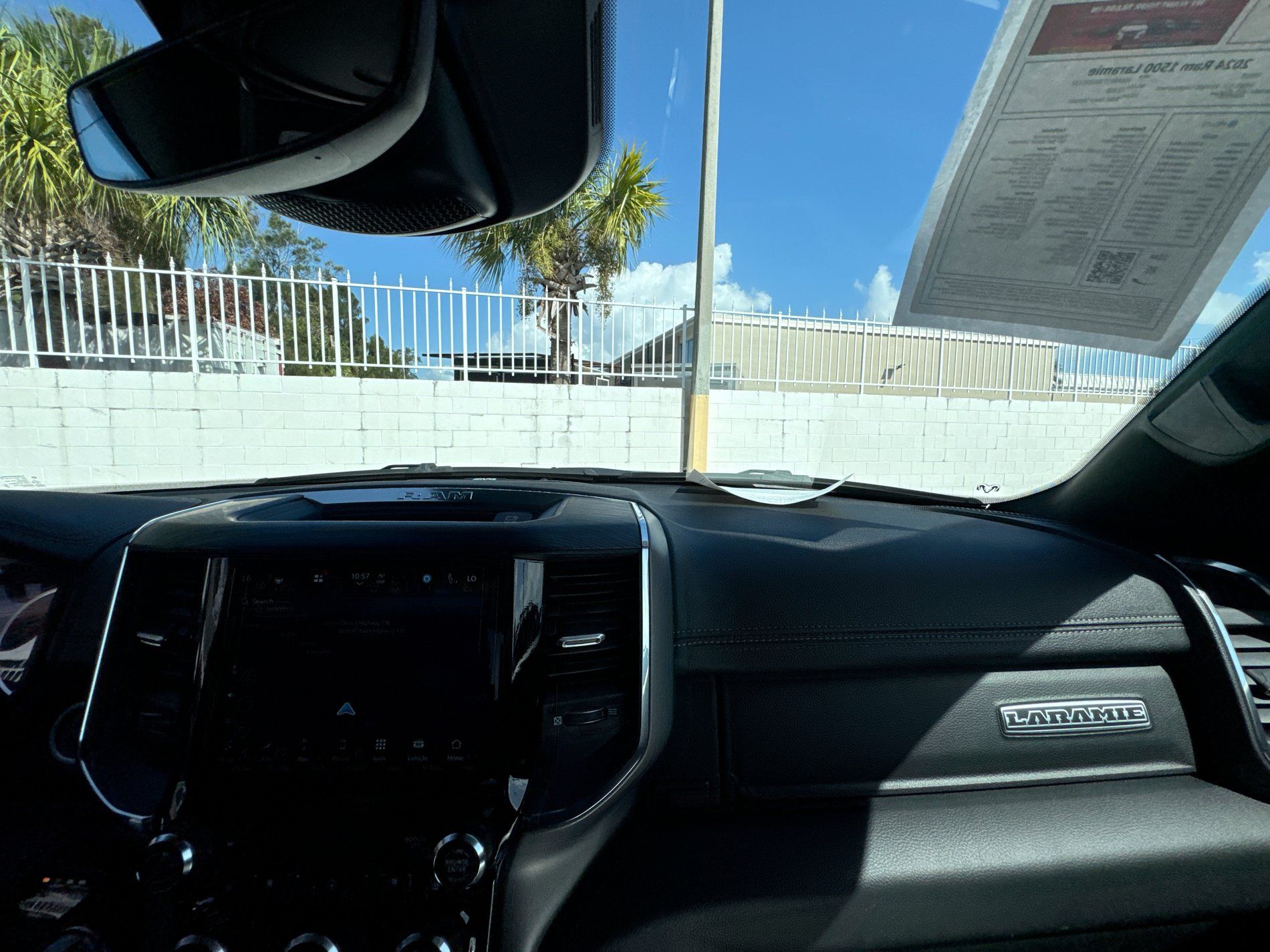 Used 2024 RAM 1500 Laramie RWD image 17