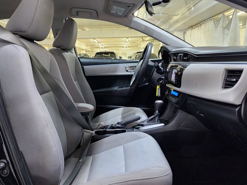 Used 2016 Toyota Corolla LE image 22