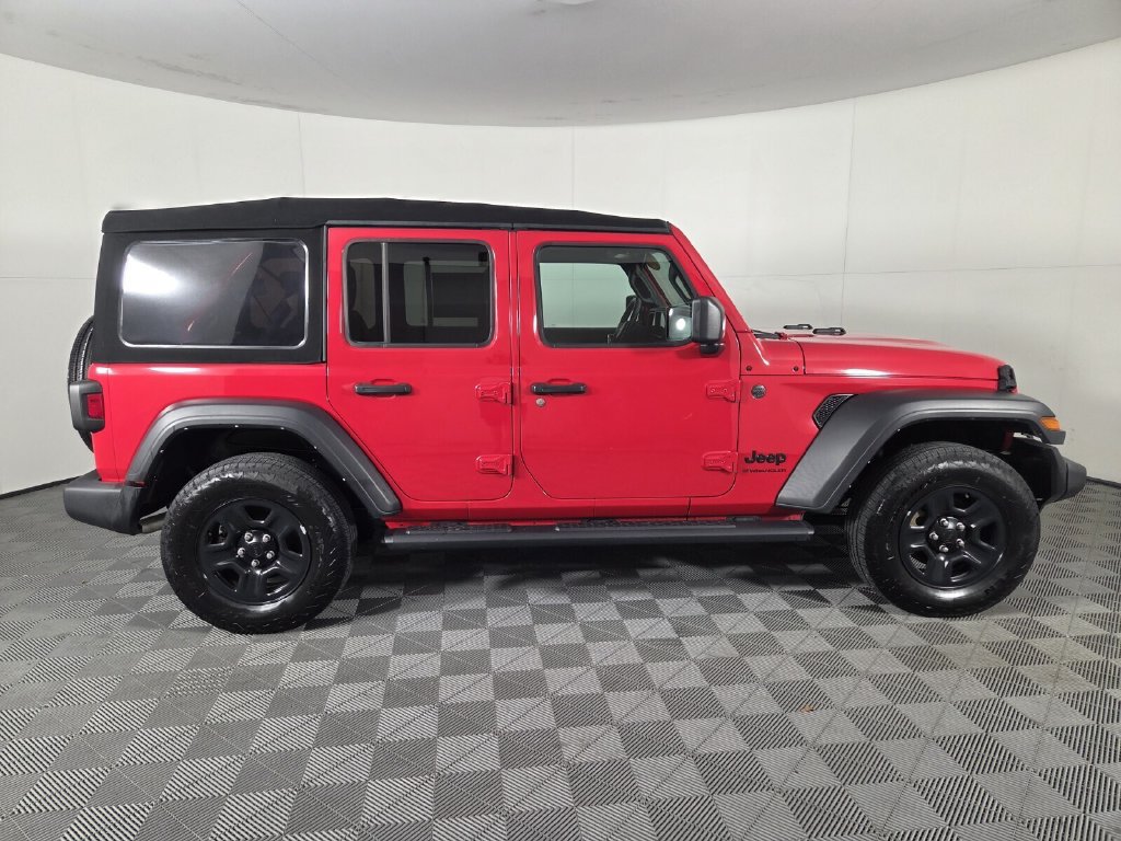 Used 2024 Jeep Wrangler Unlimited Sport AWD/4WD image 5