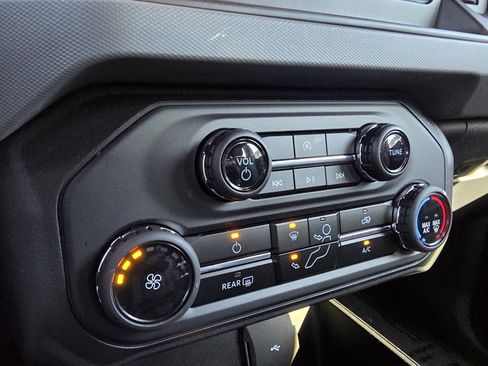 Used 2023 Ford Bronco 2-Door image 18