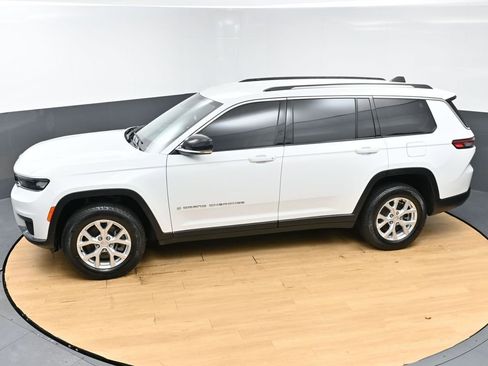 Used 2023 Jeep Grand Cherokee L Limited image 49