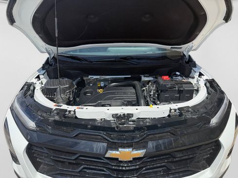 Used 2026 Chevrolet Equinox LT AWD/4WD image 20