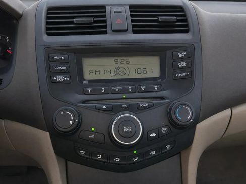 Used 2004 Honda Accord LX image 12