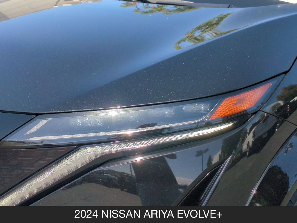 Certified 2024 Nissan Ariya FWD image 10