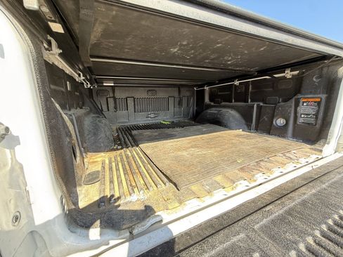 Used 2020 Chevrolet Colorado LT w/ Luxury Package image 22