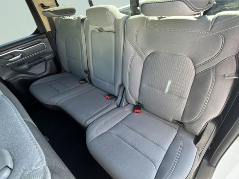 Used 2020 RAM 1500 Big Horn RWD image 10