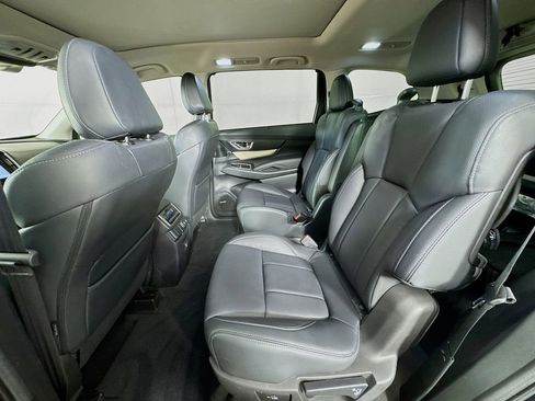Used 2022 Subaru Ascent Limited w/ Technology Package image 29