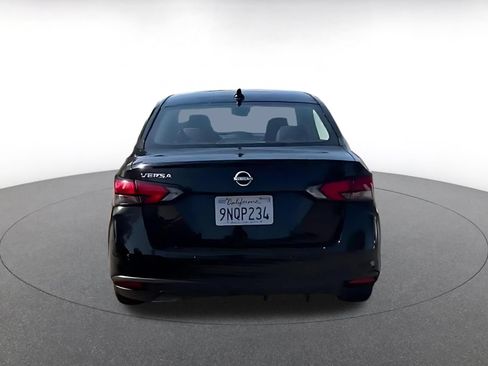Used 2025 Nissan Versa SV FWD image 12