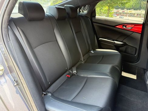 Used 2019 Honda Civic Sport image 42