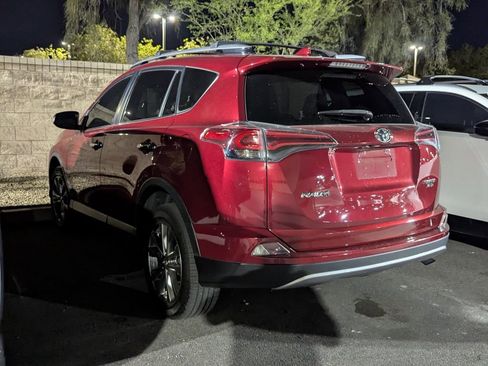 Certified 2018 Toyota RAV4 Limited AWD/4WD image 6