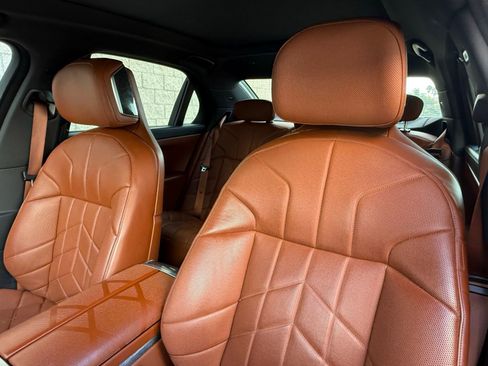 Certified 2023 BMW 740i w/ Executive Package image 22